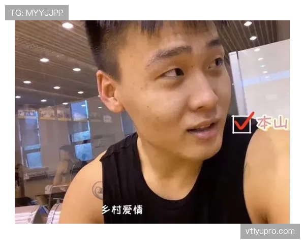 赵睿训练完直接打车去吃人均2000的火锅？
